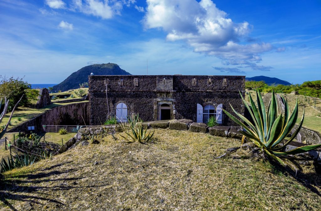 Fort Napoléon Les Saintes : Joyau Historique et Vue Panoramique de la Guadeloupe