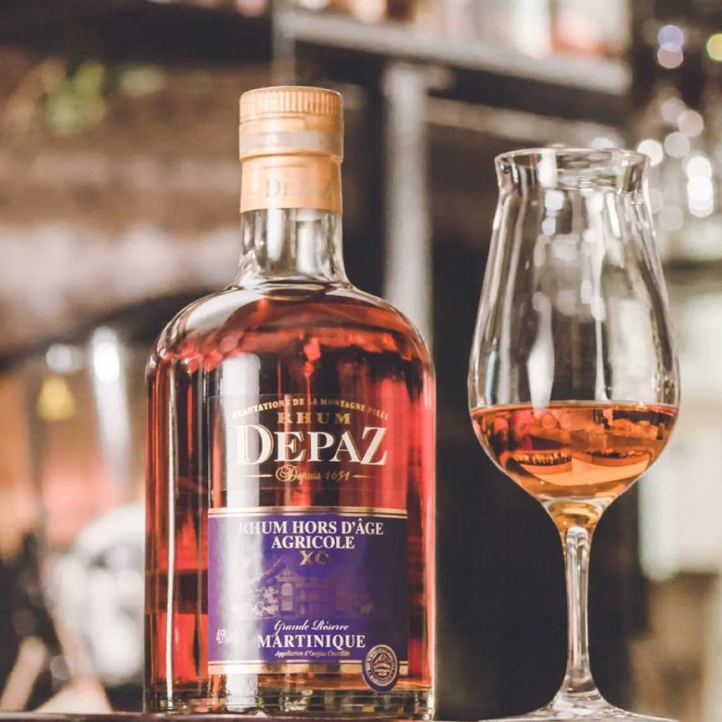 Rhum Martinique Sacré Meilleur du Monde 2025 : Outre-mer Rayonne aux Caribbean Rum Awards !