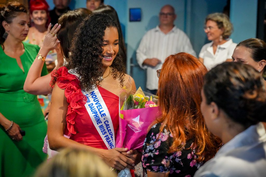 Le sacre de Juliette Collet en Nouvelle-Calédonie : une première dauphine exemplaire