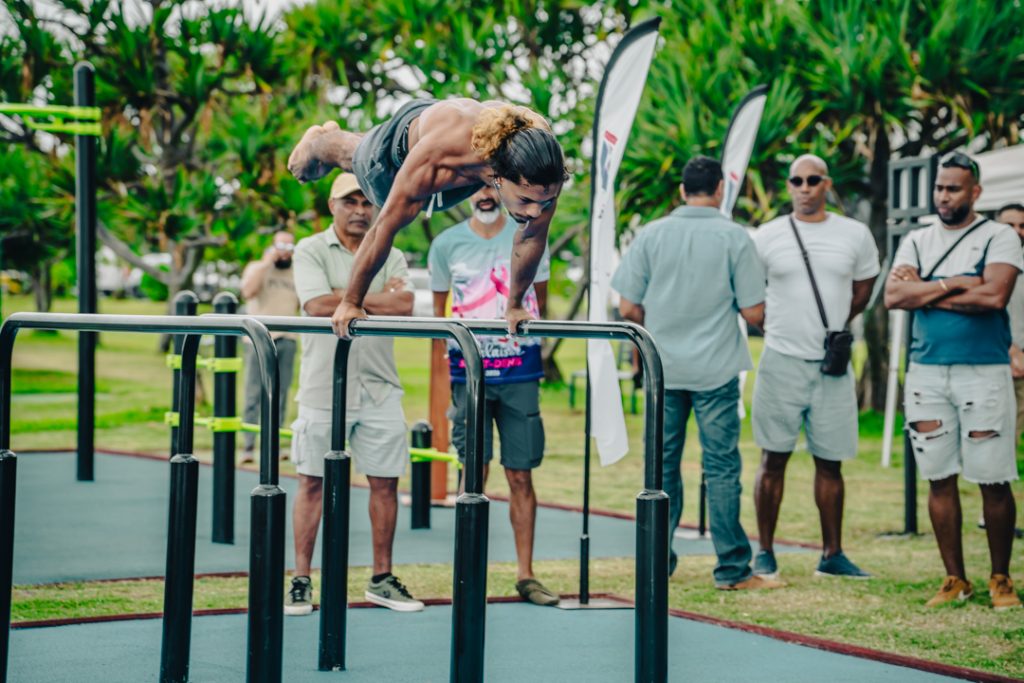 Street Workout à La Réunion : le Barachois muscle son offre sportive en Outre-mer