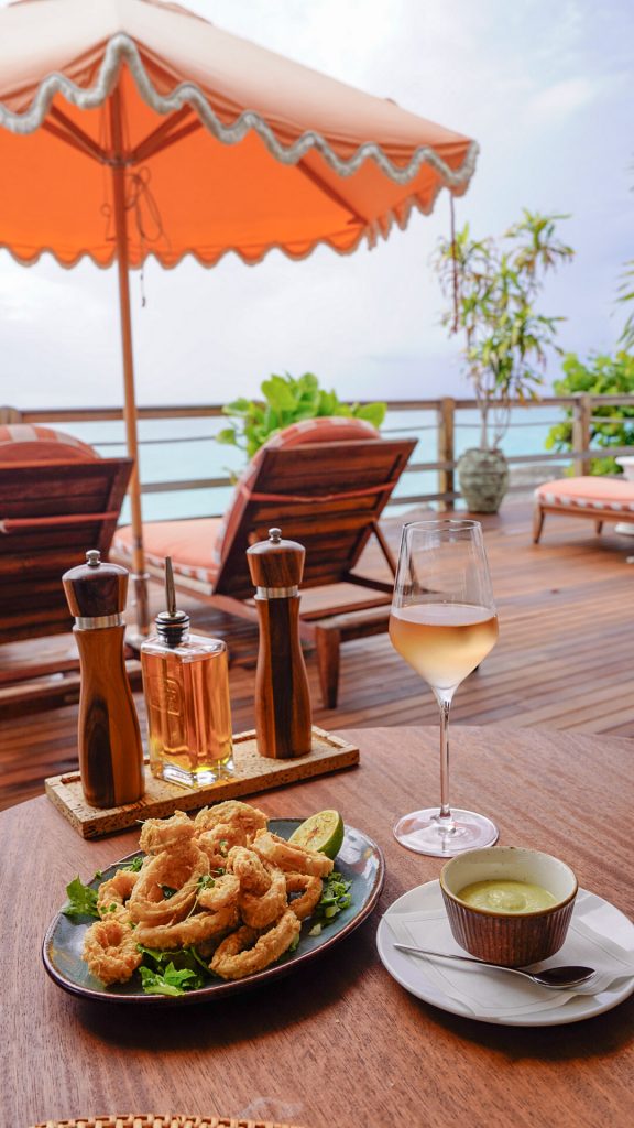 L&rsquo;art de l&rsquo;apéro sous les tropiques : Tes escales gourmandes en Outre-mer