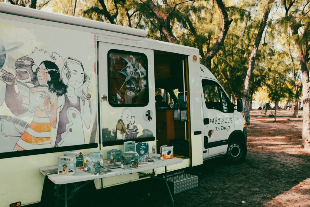 Le Médiabus et les médiathèques de Saint-Paul s&rsquo;invitent à La Saline : culture et terroir en Outre-mer à La Réunion