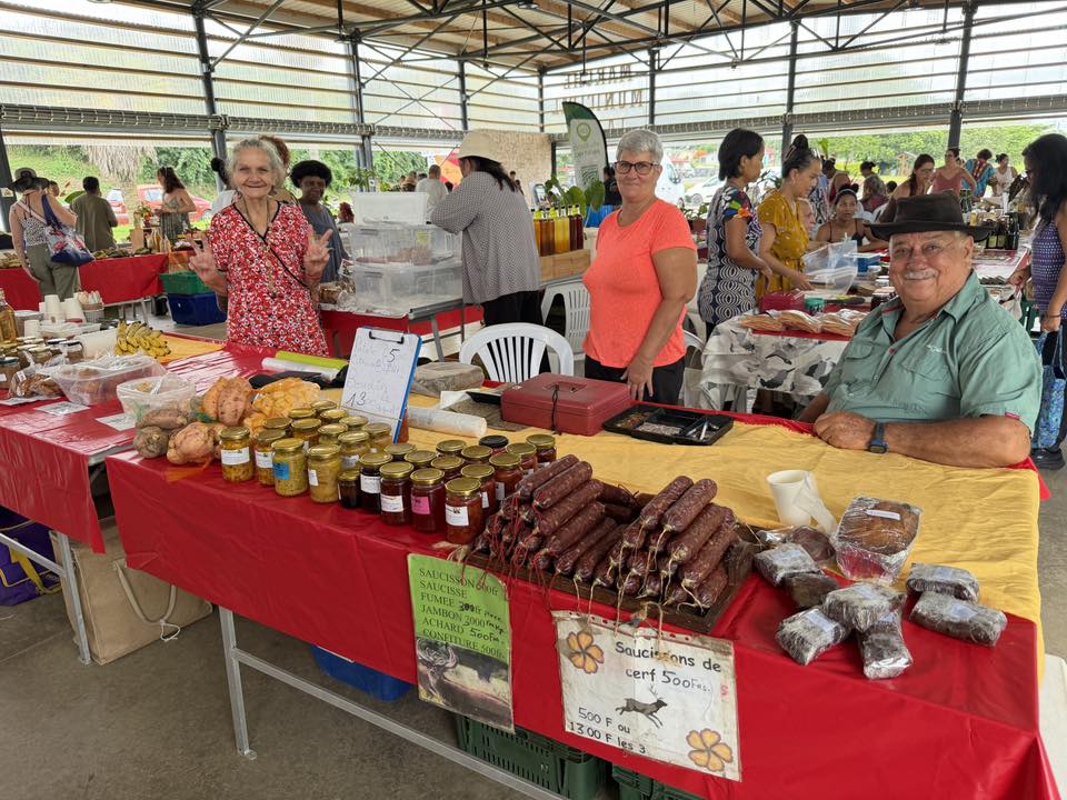 Commune de La Foa : Voyager en Outre-mer au cœur du marché de Nouvelle-Calédonie