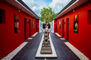 KAWAN BAY : L&rsquo;art de Baro Sarre illumine le tourisme en Guadeloupe avec Outre-mer Tourisme