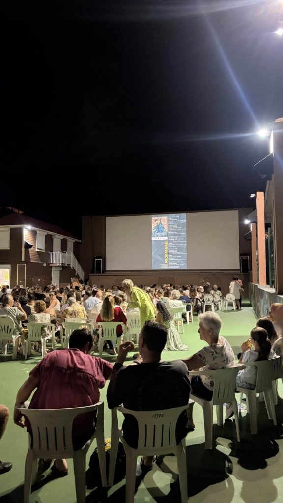 Saint-Barth Tourisme : Le Cinéma Brille en Outre-mer à Saint-Barthélemy