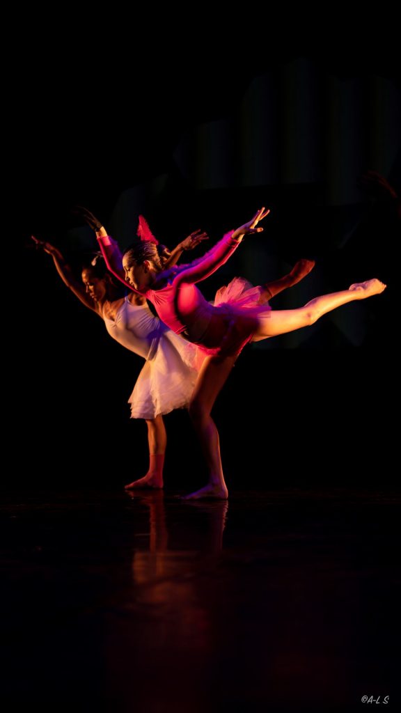 Le Mystère de la Plume au Conservatoire des Arts de la Nouvelle-Calédonie : Un spectacle magique en Outre-mer