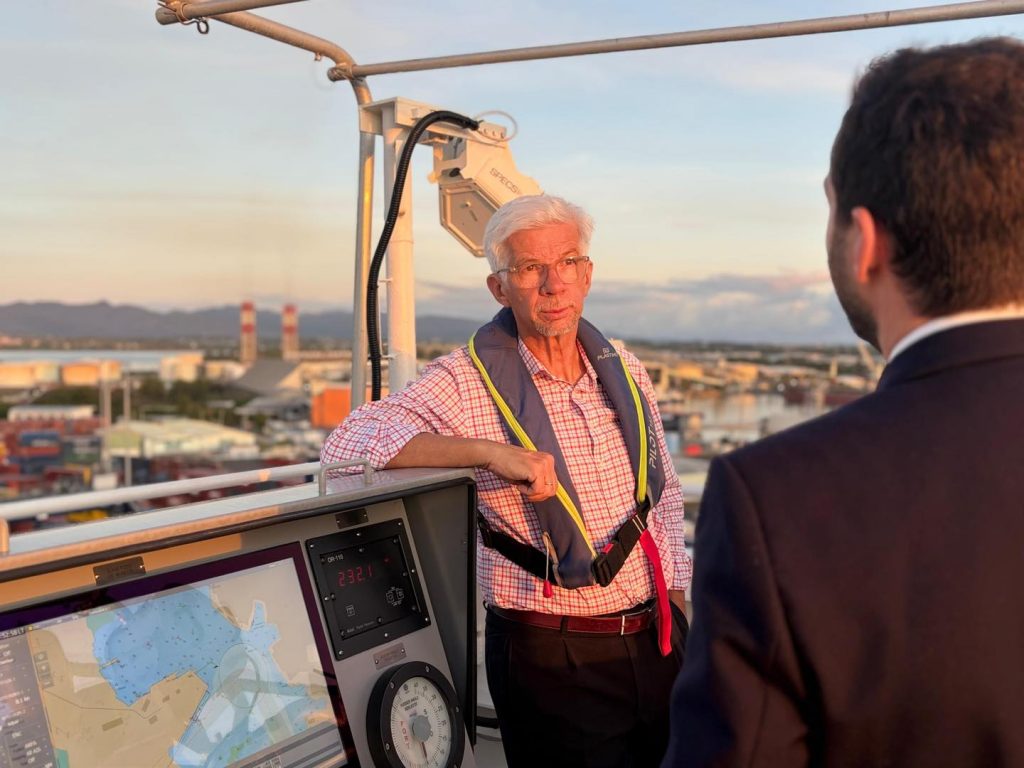 Le Préfet de la Guadeloupe à bord du Fort Bourbon. Une escale stratégique pour l&rsquo;Outre-mer