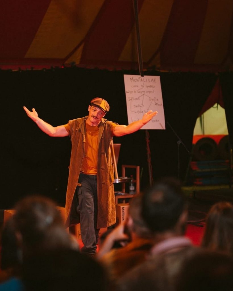 Mentalisme et libre arbitre au Théâtre Luc Donat en Outre-mer à La Réunion