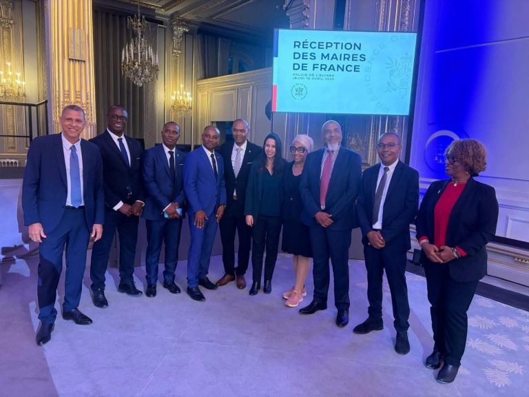 Ville de Cayenne : un nouvel élan pour la Guyane et l&rsquo;Outre-mer lors du sommet des maires à Paris
