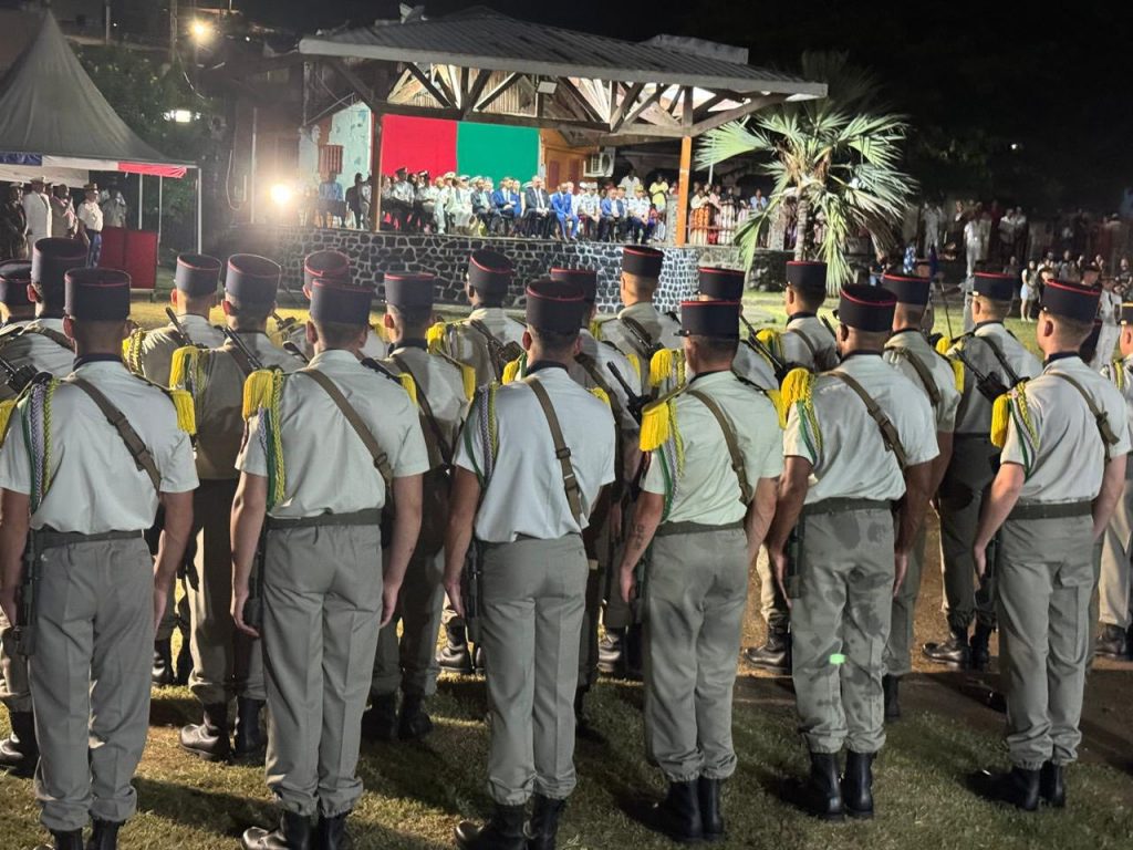 Commémoration du combat de Camerone à Mayotte avec le Préfet de Mayotte dans la commune de Dzaoudzi-Labattoir