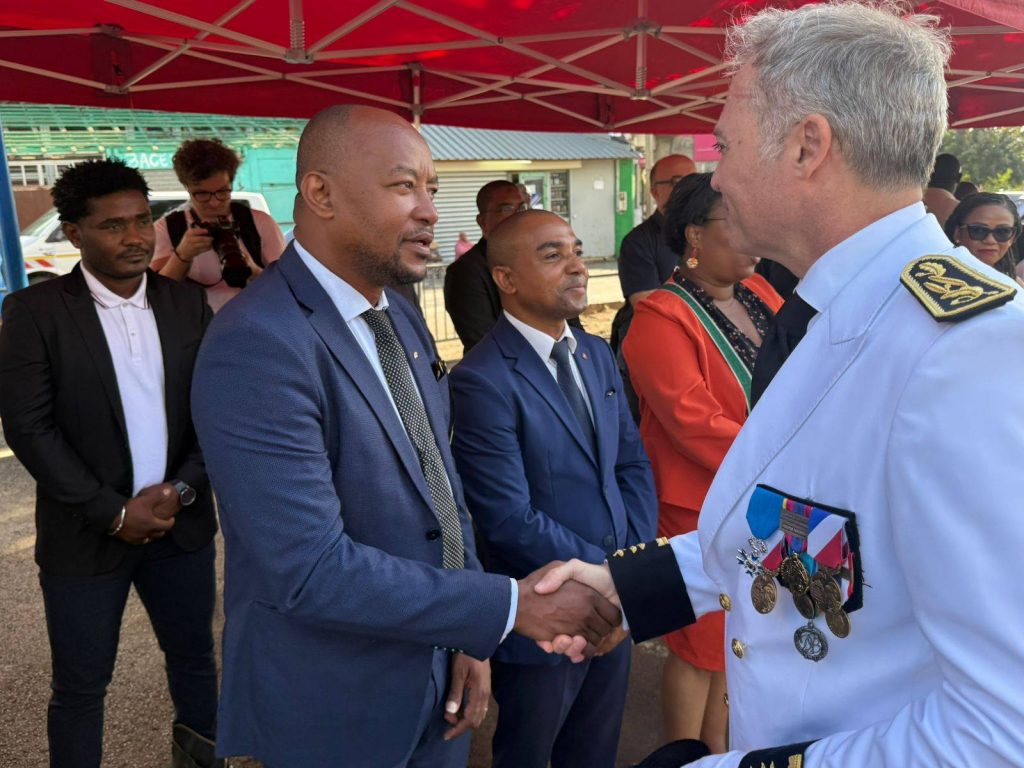 Le Département-Région de Mayotte accueille son nouveau préfet Frédéric Poisot : un élan pour l&rsquo;Outre-mer