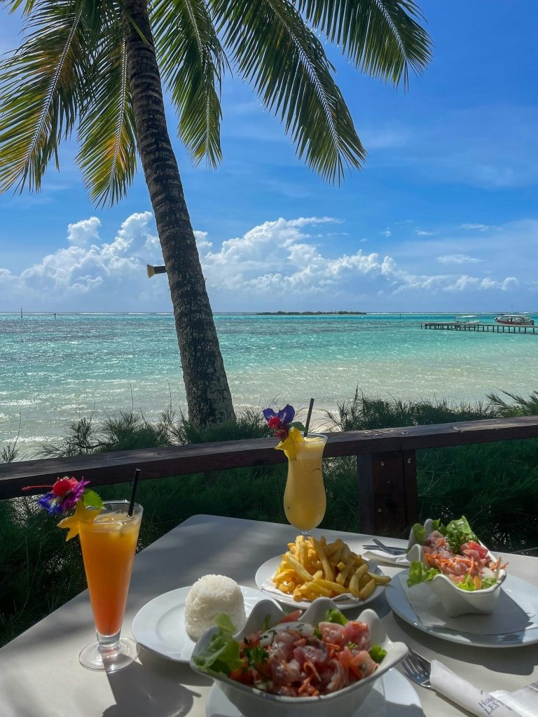 Voyage culinaire en Polynésie : Une aventure gourmande unique avec Tahiti Tourisme et Outre-mer Tourisme