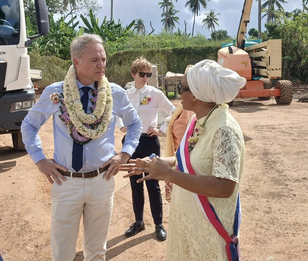 Aménagement urbain et infrastructures à Mayotte : Le Préfet Frédéric Poissot visite les grands chantiers de la Ville de Chirongui