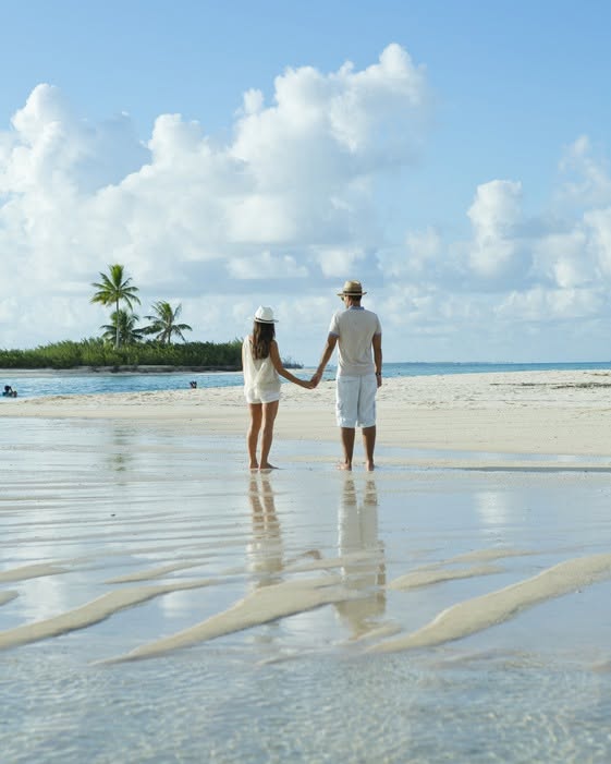 Exploration, snorkeling et plages roses : Cap sur l&rsquo;atoll de Tikehau avec Tahiti Tourisme, la sélection d&rsquo;Outre-mer Tourisme pour la Polynésie