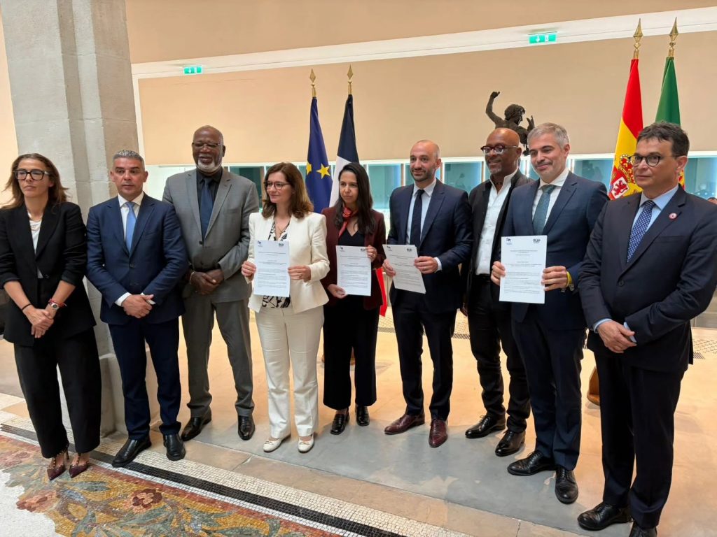 Financements européens : Comment la Déclaration de la Région Guadeloupe à Bayonne protège l&rsquo;avenir de vos voyages en Outre-mer