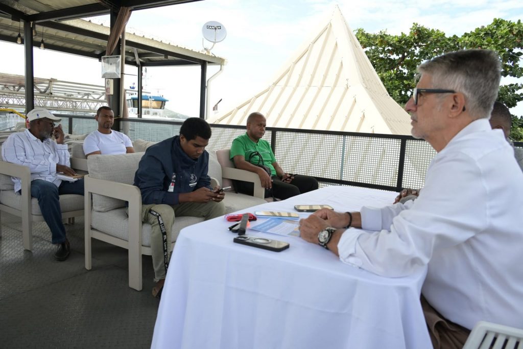 Course de Pneus 2026 à Mayotte : Comment vivre l&rsquo;événement le plus populaire de l&rsquo;Outre-mer ?
