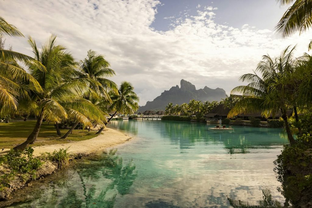 Comment concilier télétravail et paradis avec Tahiti Tourisme﻿ ? Découvrez l&rsquo;art du « Workation » en Polynésie, la tendance nomade en Outre-mer