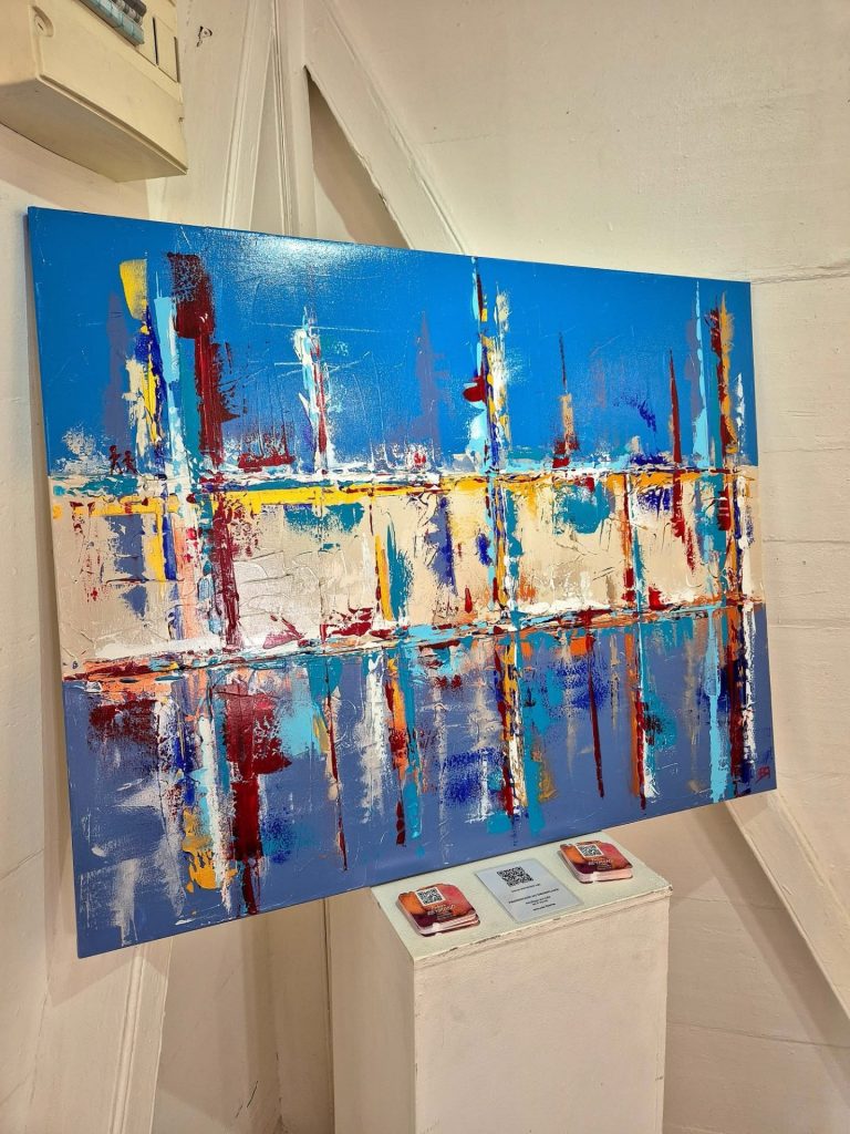 Où voir des expositions d&rsquo;art contemporain en Martinique ? Découvrez l&rsquo;événement « Sous le même ciel » au Créole Arts Café, l&rsquo;adresse culturelle incontournable en Outre-mer !