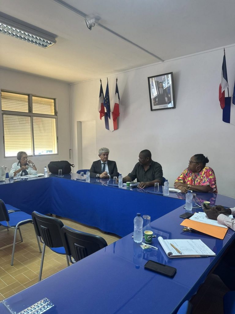 Quelles activités culturelles gratuites découvrir à La Réunion ? Explorez l&rsquo;exposition des collégiens dans la Ville de Saint-Louis, pépite culturelle de l&rsquo;Outre-mer