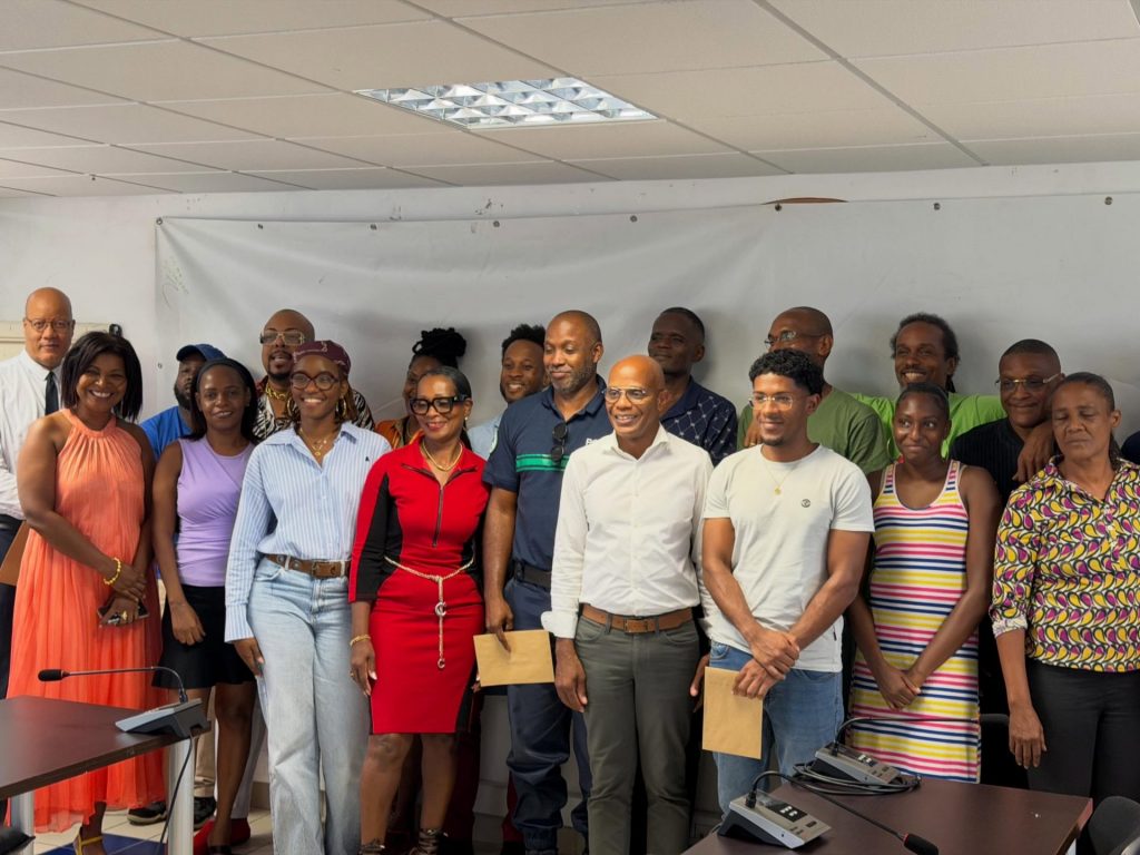 Team building et sport en Guadeloupe : Comment s&rsquo;inspirer de la performance de la Communauté Grand Sud Caraibe pour dynamiser le tourisme en Outre-mer ?