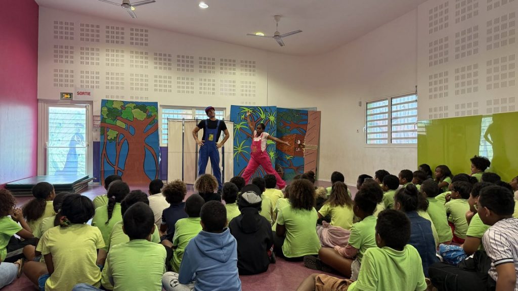 Comment le théâtre forum éveille la conscience écologique chez les jeunes en Nouvelle-Calédonie ? L&rsquo;action inspirante du WWF Antenne Nouvelle-Calédonie pour l&rsquo;Outre-mer
