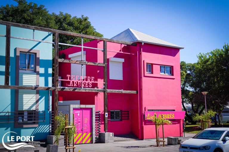 Quel projet culturel pour faire vibrer le Théâtre Sous les Arbres dans la Ville du Port à La Réunion, joyau d&rsquo;Outre-mer ?