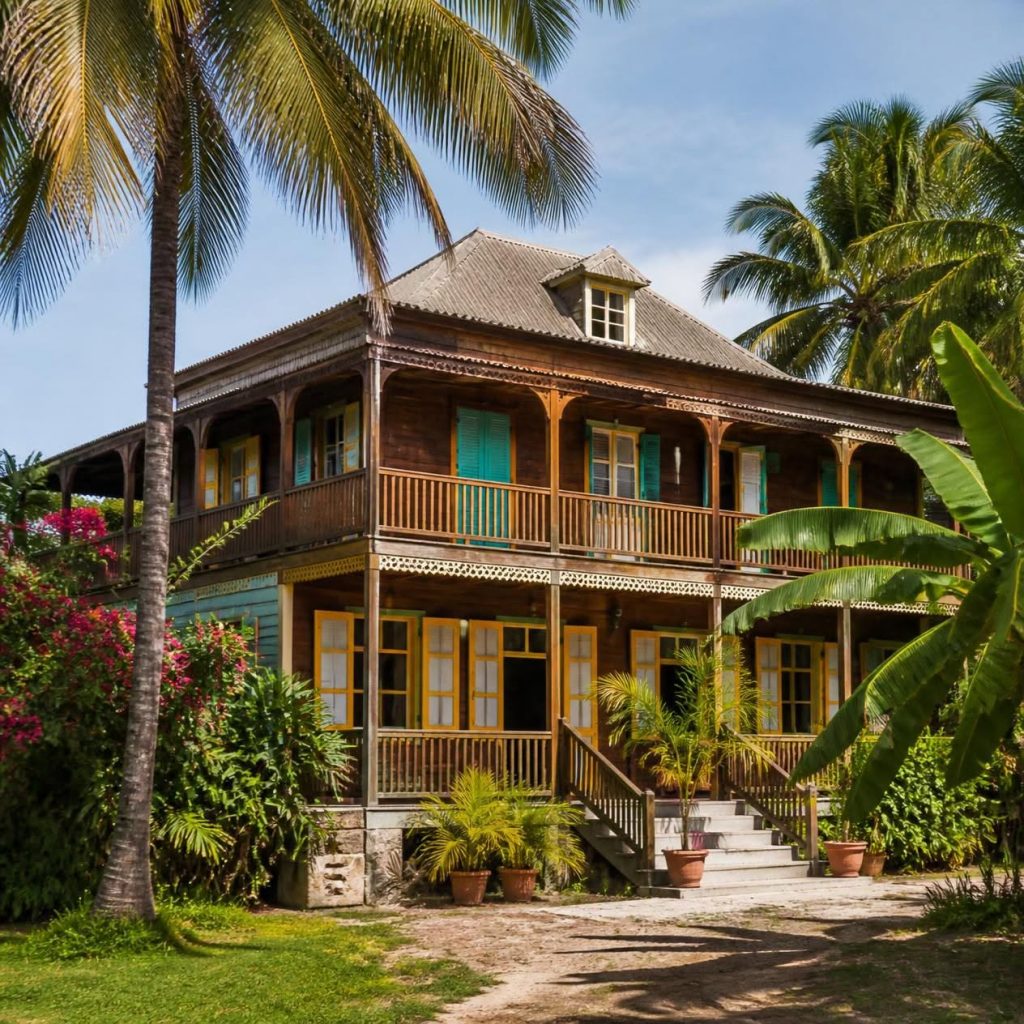 Comment Redécouvrir le Charme et l&rsquo;Histoire des Maisons Créoles en Guadeloupe et en Martinique ?