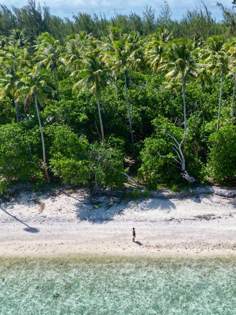 Comment Vivre la Journée Parfaite à Tahiti et Ses Îles : Le Guide Évasion du Mois d&rsquo;Août