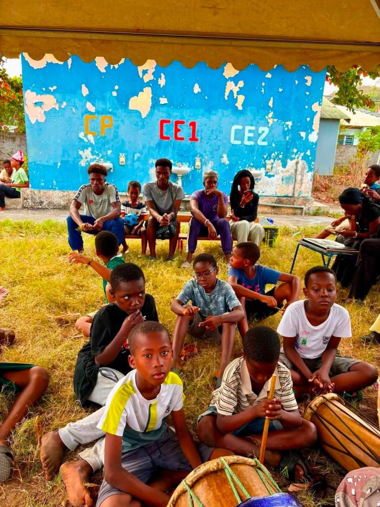 Comment s&rsquo;initier aux danses traditionnelles à Mayotte ? Le guide du Chigoma à la Ville de Pamandzi en Outre-mer