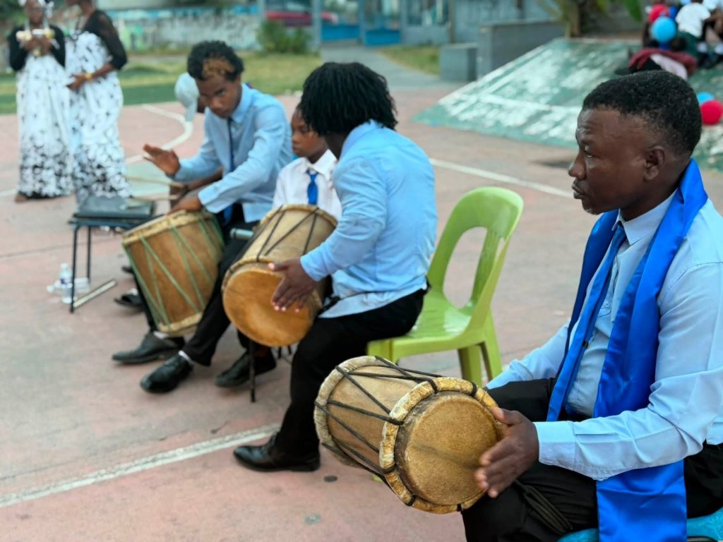 Patrimoine à Mayotte : Pourquoi la transmission du Debaa et du Chigoma par la Ville de Pamandzi enrichit le tourisme culturel en Outre-mer ?