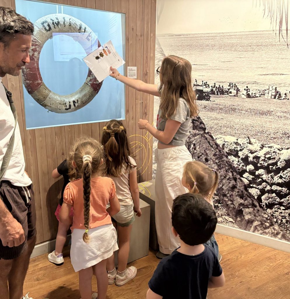 Quoi faire à Nouméa en Outre-mer ? Plongez dans l&rsquo;Odyssée du Poisson du Ciel au Musée maritime de Nouvelle-Calédonie