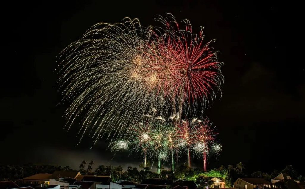 Quoi faire à Sainte-Marie de La Réunion ? Découvrez le spectaculaire feu d&rsquo;artifice qui sublime l&rsquo;Outre-mer