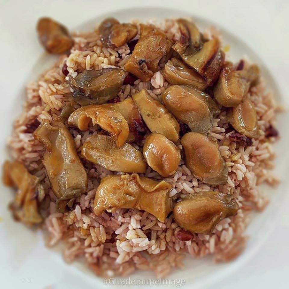 Quoi faire en Guadeloupe pour déguster la gastronomie locale ? Savourez le lambi en Outre-mer