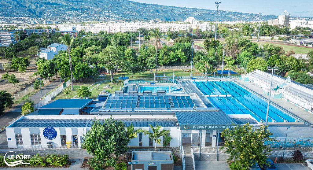 Baignade au Port : Retrouvez la Piscine Jean-Lou Javoy pour une Pause Rafraîchissante à La Réunion