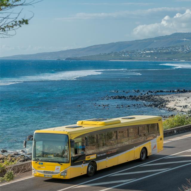 Comment se déplacer facilement à La Réunion ? Car Jaune fête ses 30 ans avec un réseau entièrement renforcé
