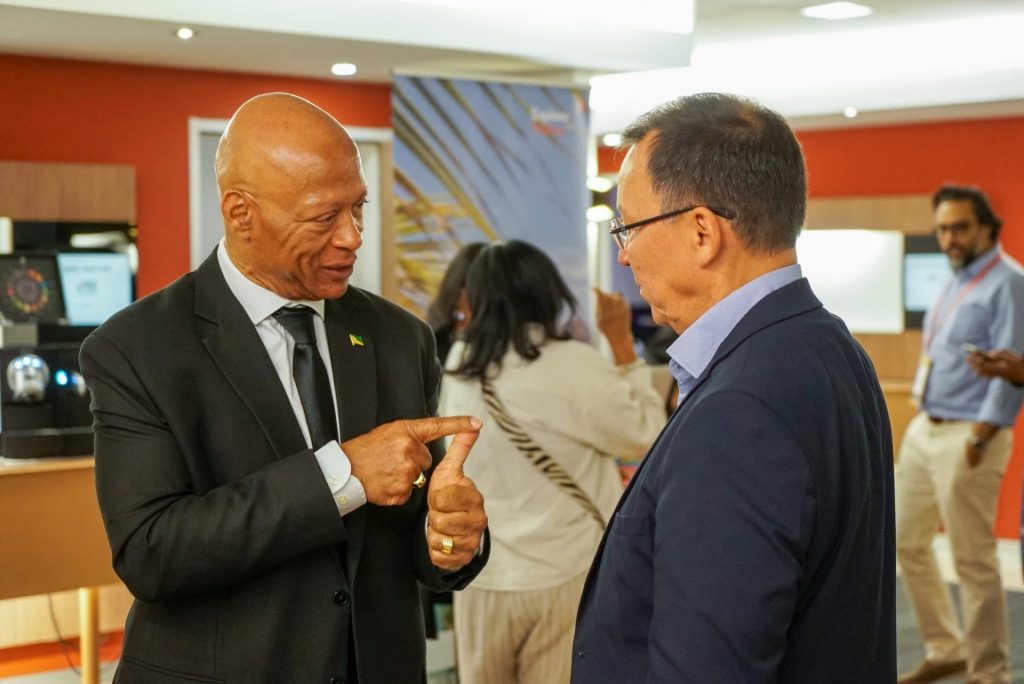 Voyager en Guyane Outre-mer : Quelles leçons tirer de la rencontre inédite entre l&rsquo;Amazonie et le Groenland ?