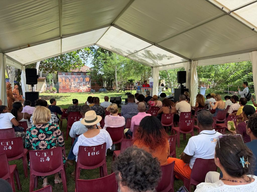 Où admirer les plus belles cases créoles : le Préfet de la Martinique et les acteurs locaux célèbrent le patrimoine en Outre-mer
