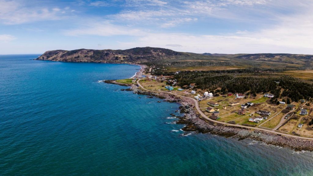 Nature sauvage et grandes évasions : comment explorer Miquelon-Langlade grâce au Tourisme Saint-Pierre et Miquelon en Outre-mer ?