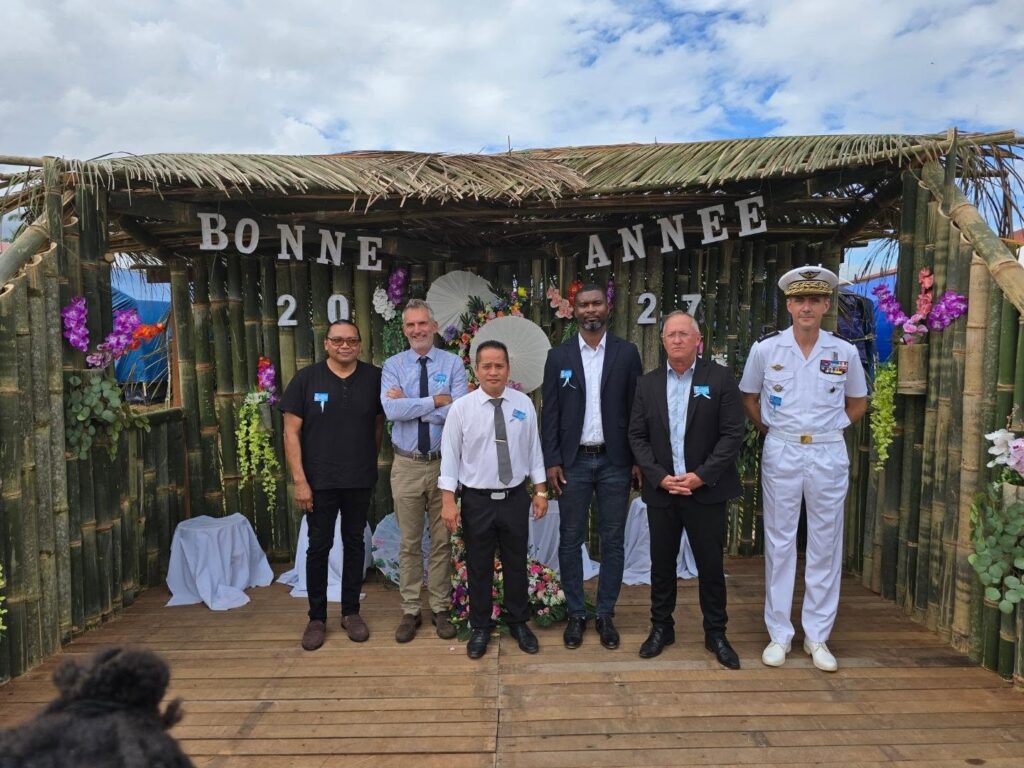 Écotourisme et traditions : pourquoi fêter le Nouvel An hmong à Cacao est l&rsquo;expérience incontournable de votre voyage en Guyane Outre-mer